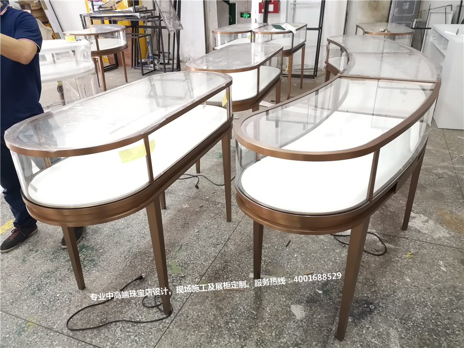 1593769483193458.jpg 鑫雅艺珠宝眼镜水贝金展展厅-奢侈品展示空间-365电子游戏-珠宝展柜设计|珠宝展柜生产厂家-