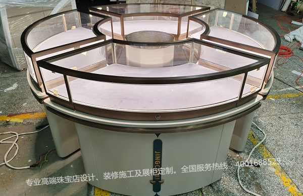 珠宝展柜灯光设计时的四概略求你知道吗？？？？？